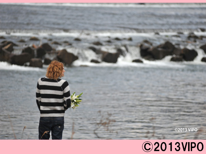 カサブランカの探偵（『ghosts & flowers』）